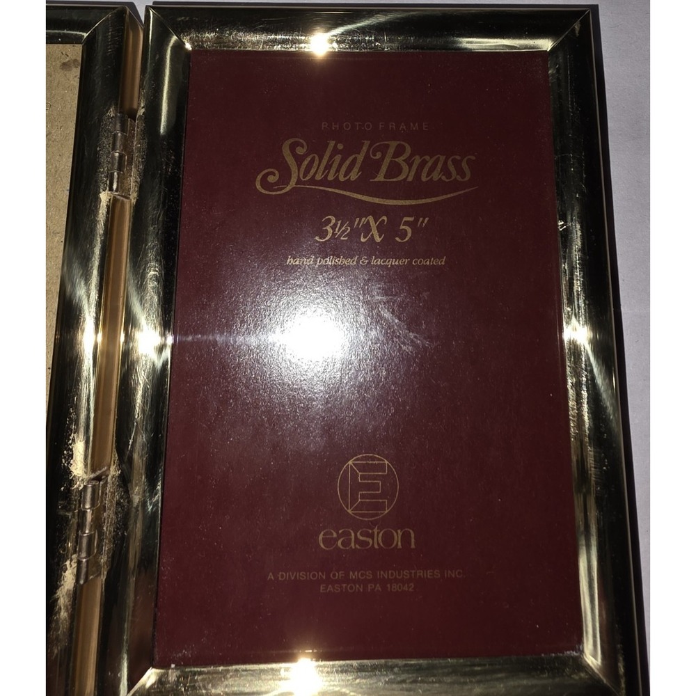 Easton Polished Solid Brass Hinged Folding Double Photo Frame 3.5 x 5 Gold - Picture 1 of 2